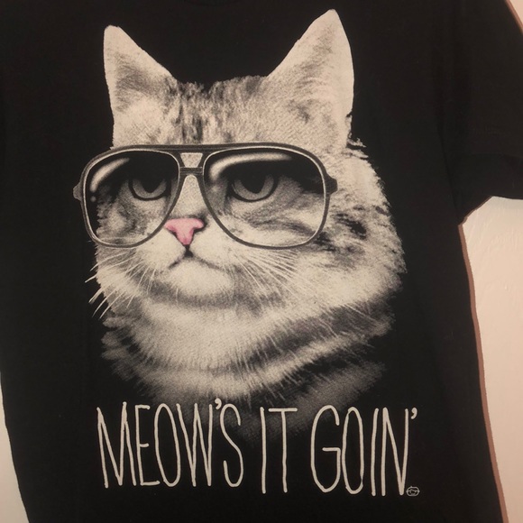 Black Matter Tops - Women’s cat t-shirt
